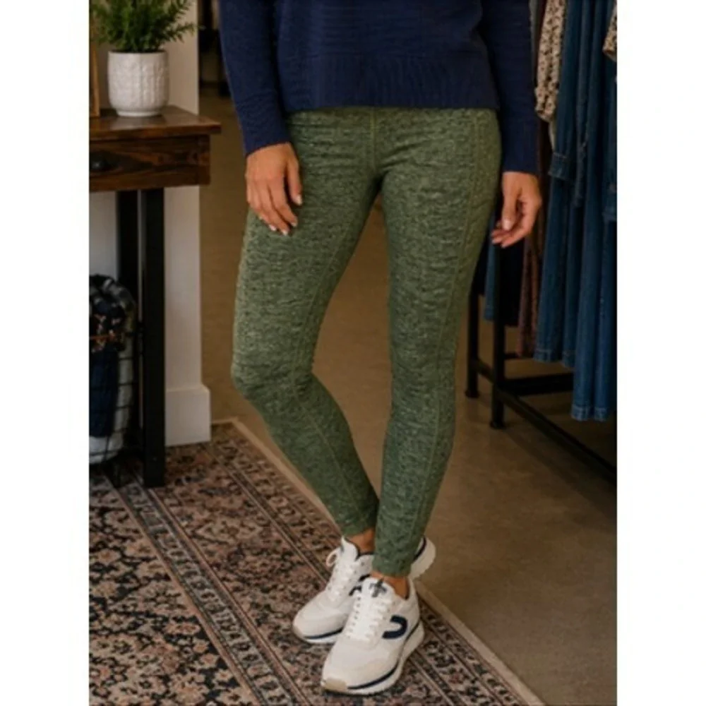 OFFLINE by Aerie High Rise Leggings Green Side Pocket Activewear NWOT Sz‎ L